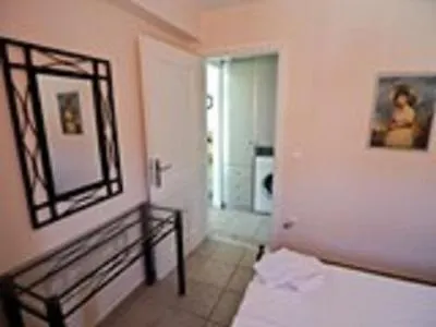 Lourantos Bayside Apartments Vathy  Exterior photo
