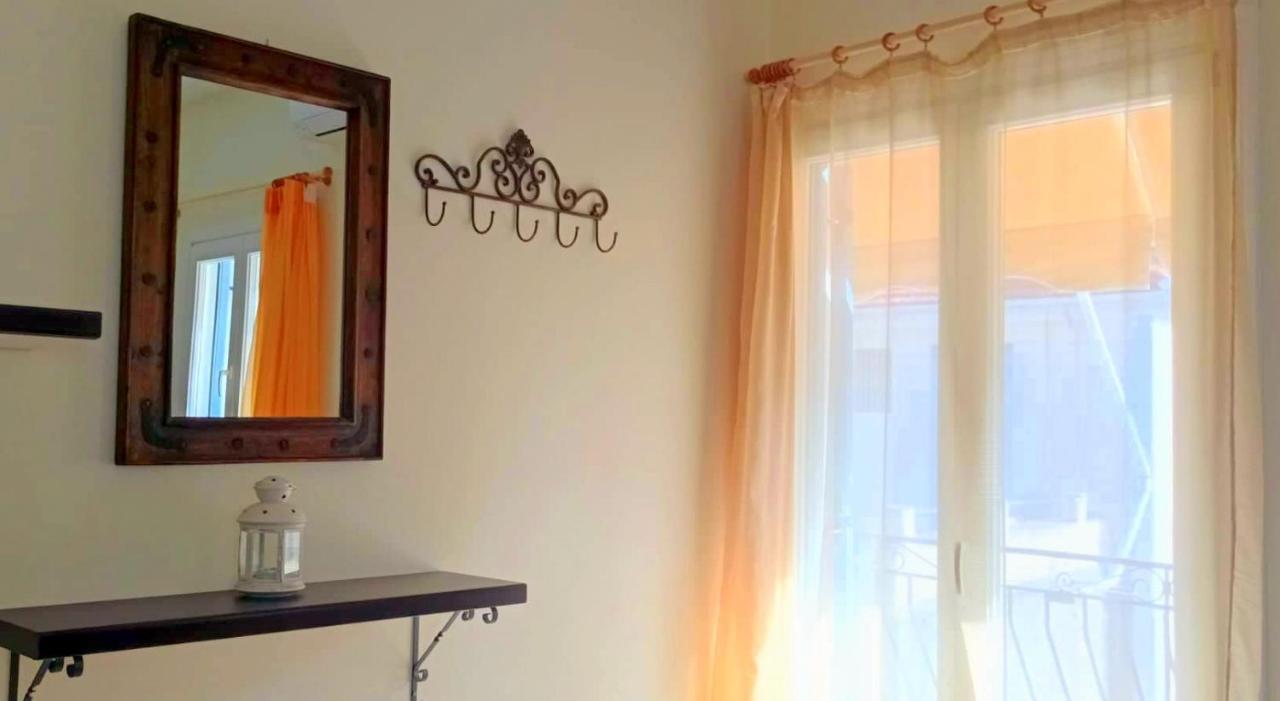 Lourantos Bayside Apartment